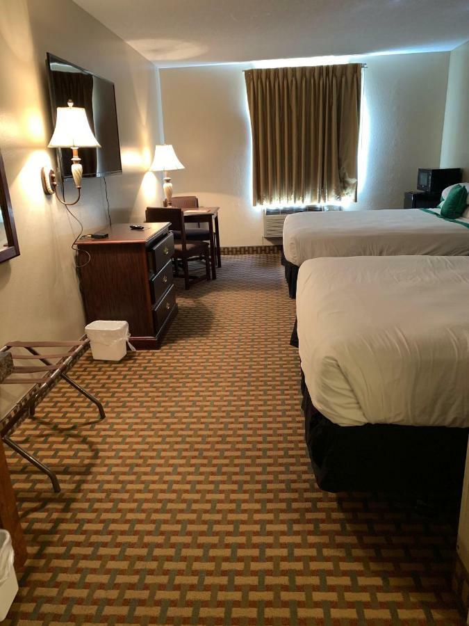 Rest Inn Fort Smith Esterno foto